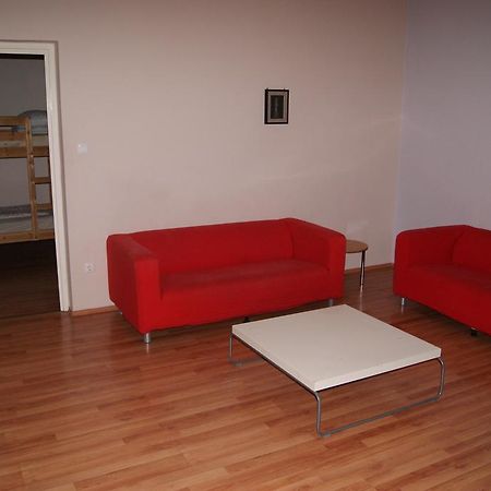 Happy Hostel Budapest Exterior photo