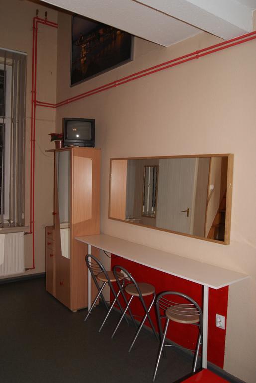 Happy Hostel Budapest Room photo