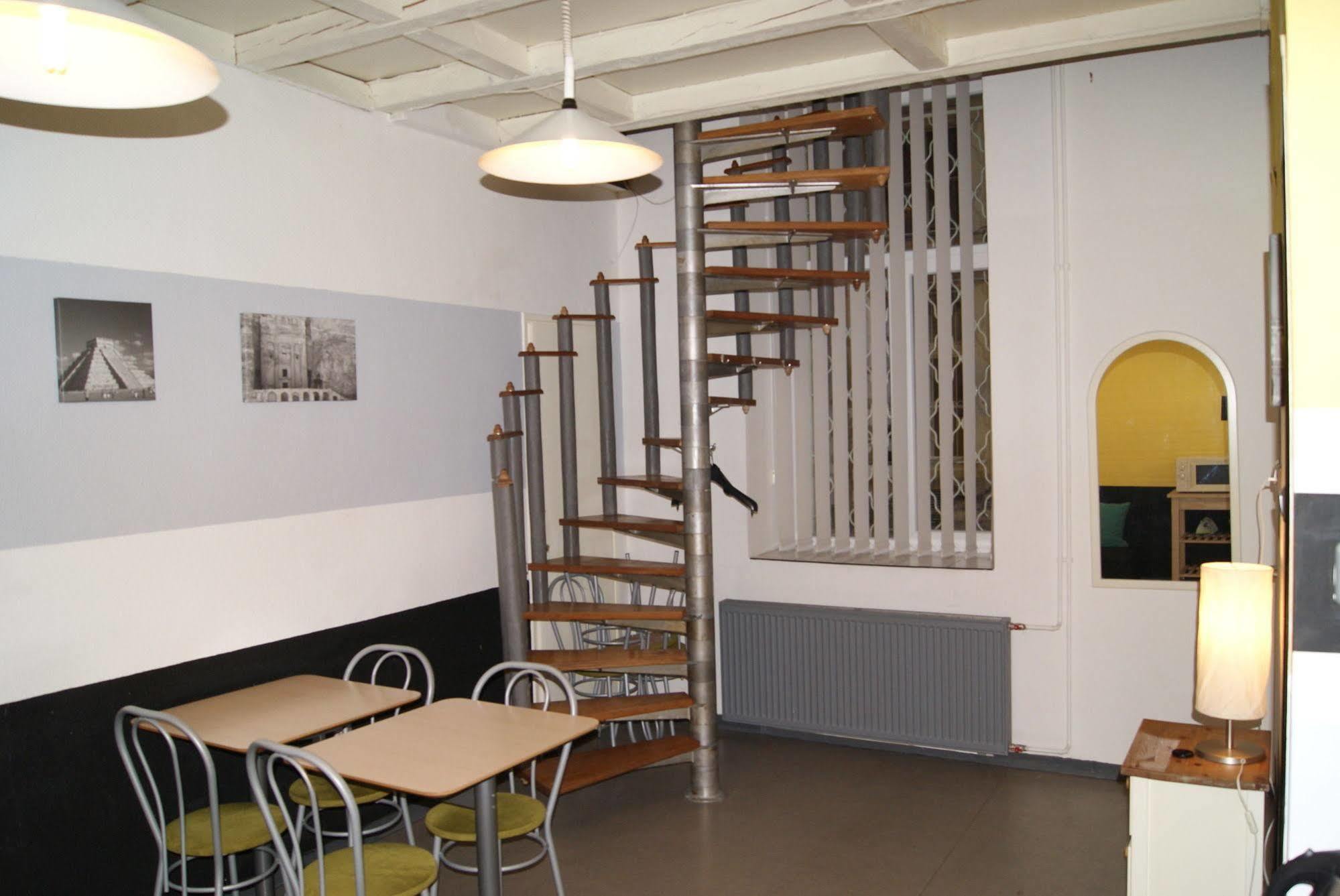 Happy Hostel Budapest Exterior photo