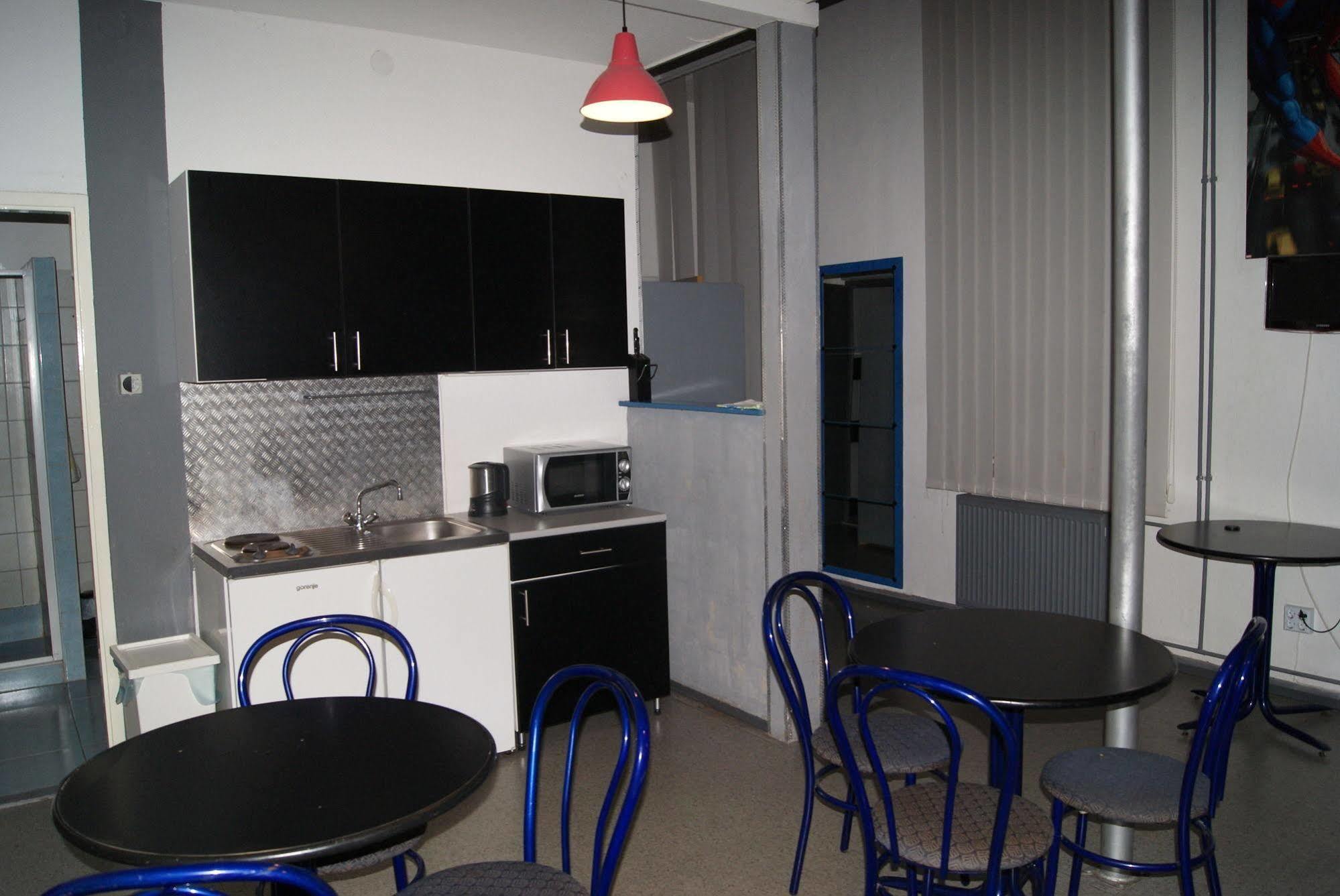 Happy Hostel Budapest Exterior photo